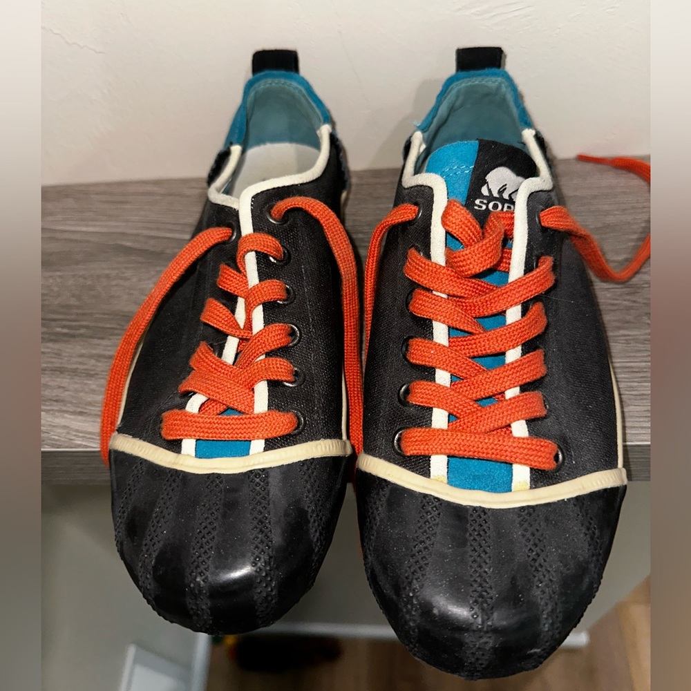 Sorel flats